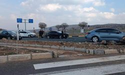 Zincirleme trafik kazasında hasar büyük