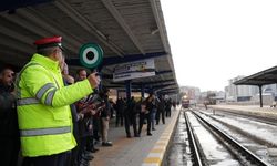 Doğu ekspresi mola verdi