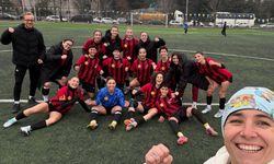 Dişi Şimşekler 5 gollü galibiyetle