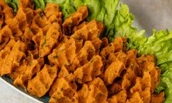 Ölçüsü şaşmaz, tadına doyulmaz: İşte gerçek mercimek köftesi tarifi!