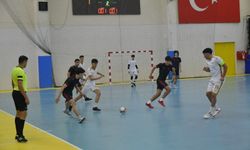 Okul sporları genç A erkek futsal müsabakaları başladı