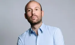 Magazin gündemi sallandı: Hande Erçel ve OGM Pictures'ın sahibi Onur Güvenatam aşk mı yaşıyor?