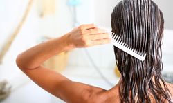 Saçı güçlendiren ve kırılmaları engelleyen doğal saç maskesi