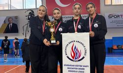 Sivrihisar masa tenisinde il şampiyonu olarak tarih yazdı!