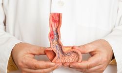 Yemek borusu kanserinin 6 belirtisine dikkat!