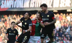 Kütahyaspor Karşıyaka’da son anda güldü