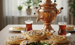 Çıtır çıtır el açması tadında gül böreği tarifi