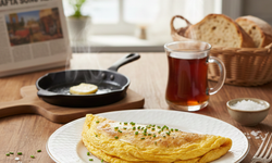 Hafta sonu kahvaltılarının yıldızı! Tam kıvamında omlet tarifi