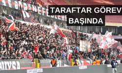 Eskişehirspor taraftarı zorlu maçta takıma destek verdi