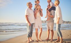 Türkiye’de mutluluk oranı yükseldi: Ailenin rolü öne çıkıyor