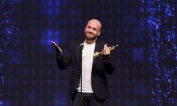 Sanatçı Necmi Sancak’tan Filistin tepkisi: Ödülünü protesto etti