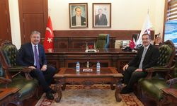 Başkan Ahmet Ataç’tan Vali Erdinç Yılmaz’a ziyaret