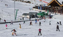 Kartalkaya’da Kar Kalınlığı Dudak Uçuklattı!