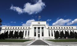 Fed Faiz Kararını Açıkladı! 2026'nın İlk Faiz Kararı Altın ve Doları Nasıl Etkiler?