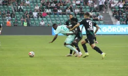 Kayserispor - Kocaelispor Maçında İlk Yarı Bitti! İşte Canlı Detaylar!