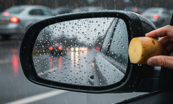 Dikiz aynasına bunu sürün! Yağmurda cam gibi netlik
