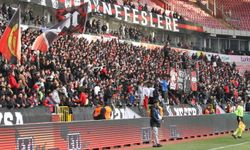 Eskişehirspor–Ayvalıkgücü Maçı Öncesi Biletler Tükendi