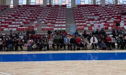 Minik öğrenciler basketbol heyecanı yaşadı