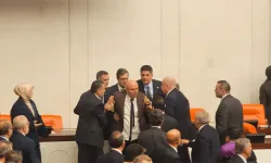 Mahmut Tanal Yaralandı, Osman Gökçek Yumruk Attı!