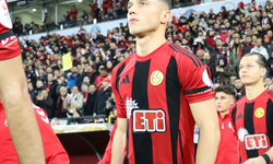 Eskişehirspor’da sağ bekte yükseliş var