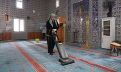 Ramazan öncesi camilerde temizlik çalışmaları artırıldı