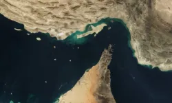 Hürmüz Boğazı kapandı: Türk gemilerine en üst düzey alarm!