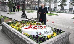 Bahçeli'den Vefa Ziyareti: Muhsin Yazıcıoğlu’nu Kabri Başında Andı