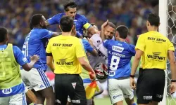Cruzeiro-Atletico Mineiro maçında 23 kırmızı kart çıktı