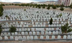 Eskişehir Büyükşehir'den Mezarlık Alanı Kararı!