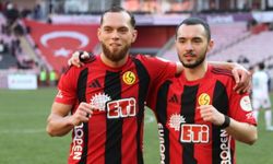 Jakob gollerine devam ediyor