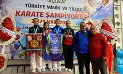 Eskişehirli karatecilerden çifte madalya