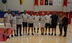 Anadolu Üniversitesi’nde Personel Voleybol Turnuvası Başladı