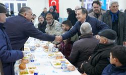 Tepebaşı’nda Ramazan sofraları binlerce kişiyi buluşturdu