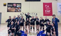 Eskişehir hentbol play-off’a lider girdi