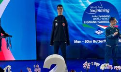 Milli yüzücüden rekor performans