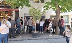 Eskişehir’de indirimli ürünler kuyruğa neden oldu
