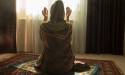 Kadir Gecesi’nde Tesbih Namazı Kılınır mı?