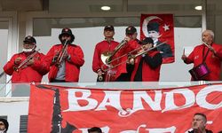 Eskişehirspor Tribünü Dünya Gündemine Oturdu: İspanyollar gözlerine inanamadı!