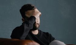 Migrenliler Dikkat! Oruç Tutarken Baş Ağrısını Durdurmanın 5 Yolu