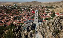 Sivrihisar’ı Keşfetmek Artık Ücretsiz! Belediye Tur Rehberi Hizmetini Başlattı