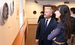 Anadolu Üniversitesinde 8 Mart’a Özel Karma Sergi Açıldı