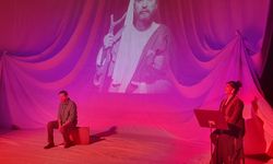 Tiyatro Anadolu, Düzce’de “Aşk Neyledi Yunus” ile sahne aldı