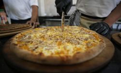 Yarım Asırlık Pizza Devi İflas Etti: 50 Yıllık Zincir Kepenk İndirdi!