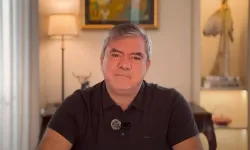 Yılmaz Özdil Sözcü TV’ye Veda Etti: Alkışlarla Uğurlandı!