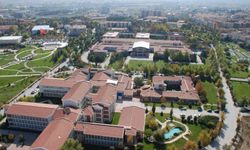 YÖK QS 2026 Listesini Açıkladı: Anadolu Üniversitesi Dünya Devleri Arasında!