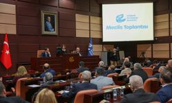 Eskişehir Meclisi’nde Tansiyon Yüksek: AK Parti’den Faaliyet Raporuna "Öngörüsüzlük" Eleştirisi