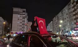 Eskişehir Kırmızı-Beyaza Büründü: 24 Yıllık Hasretin Bitimini Çocuklar Kutladı!