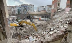 Eskişehir’de Yıkım Skandalı Büyüyor: "Ev Beşik Gibi Sallanıyordu"