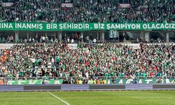 Ankara Demirspor - Bursaspor Karşılaşmasında Olay: Polis Kavgaya Müdahale Etti!