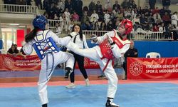 Eskişehir'de Taekwondo Heyecanı Madalyalarla Taçlandı